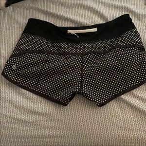 Lululemon Speed Up Shorts 2.5”